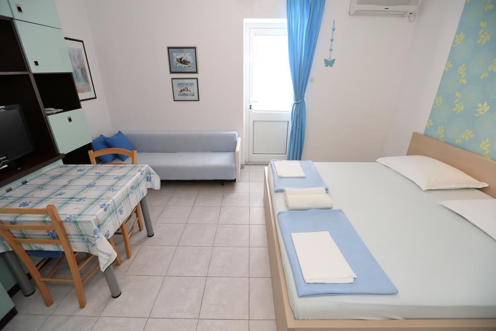 באסקה Apartments Ljubica מראה חיצוני תמונה