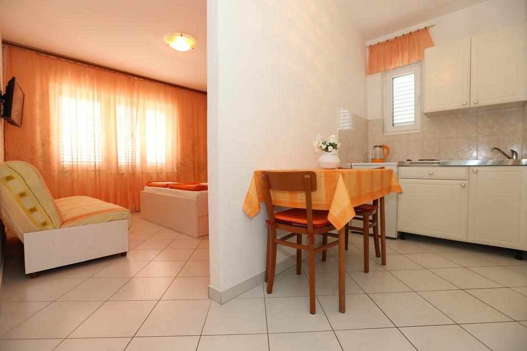 באסקה Apartments Ljubica מראה חיצוני תמונה