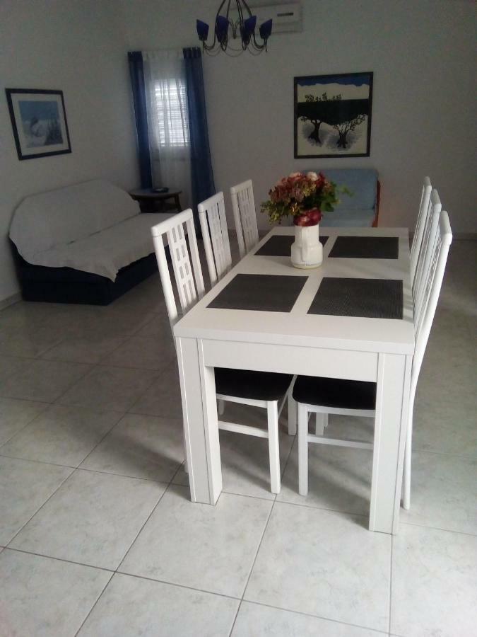 באסקה Apartments Ljubica מראה חיצוני תמונה